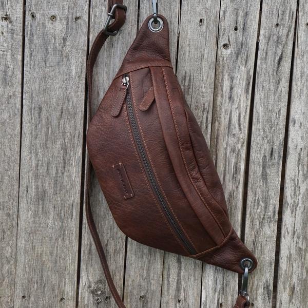 Actual product image Jack kinsky Porto Gürteltasche Leder 30 cm