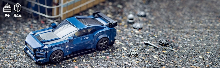 Actual product image LEGO Ford Mustang Dark Horse sports car (76920, LEGO Speed Champions)