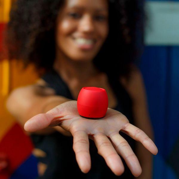 Produktbild Boompods Zero Bluetooth® Lautsprecher Freisprechfunktion, stossfest, Wasserfest Rot (5 h, Akkubetrieb)