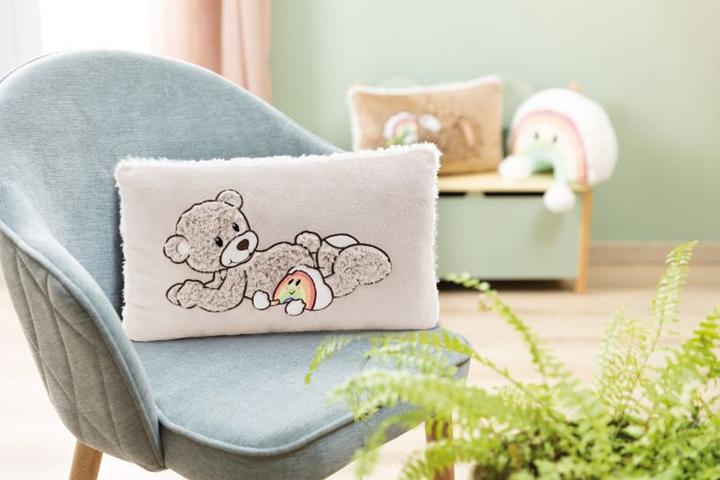 Actual product image NICI 62334 Kissen Bär Finni 43x25cm GREEN