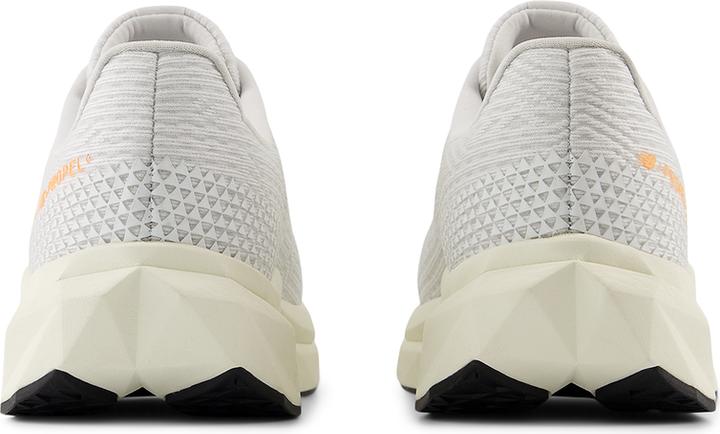 Image du produit New Balance WFCPRCF5 Fuel Cell Propel v5 (37)