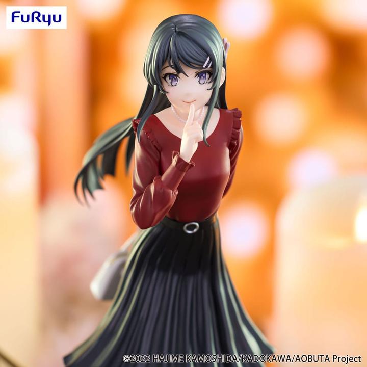 Actual product image Furyu Rascal Does Not Dream of Bunny Girl Senpai Trio-Try-iT PVC Statue Mai Sakurajima Winter Outfit Ver.