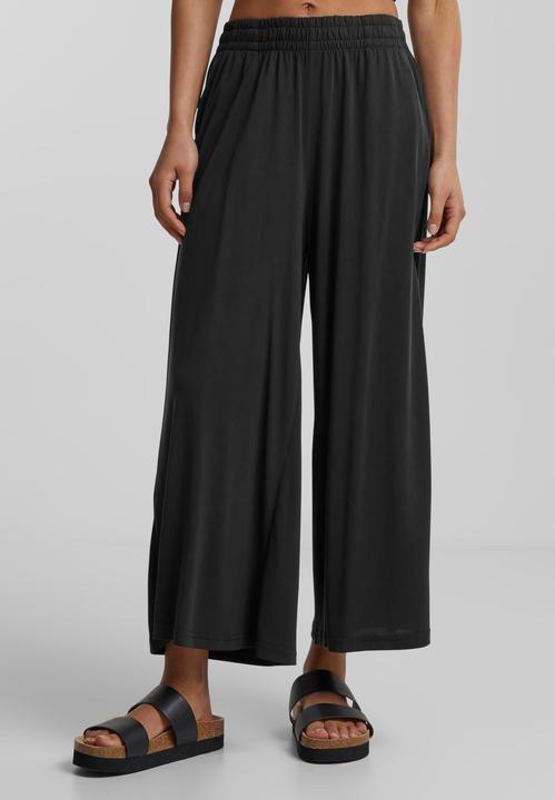 Actual product image Urban Classics Ladies Modal Culotte (S)