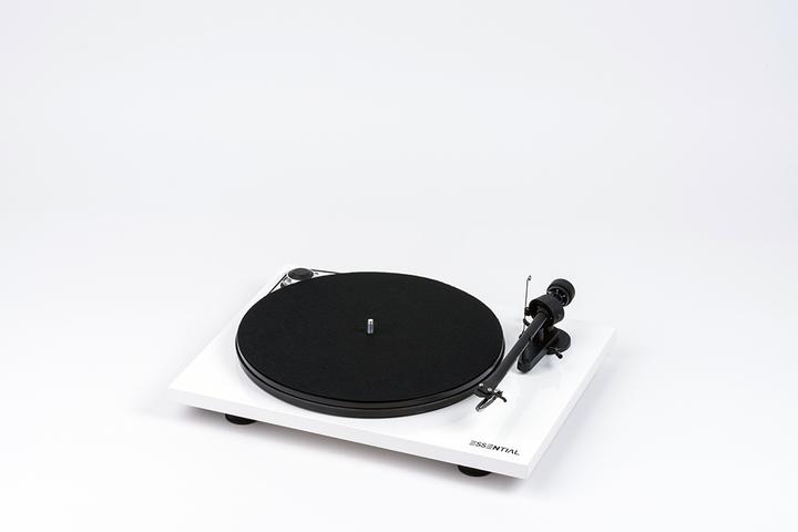 Produktbild Pro-Ject Essential III (Mittelklasse, Manuell)