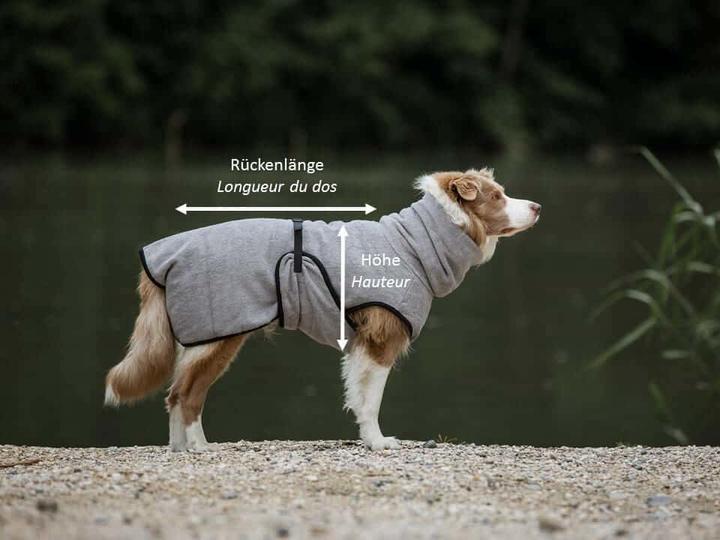 Actual product image Deek Pets Bathrobe M, 54 cm, Berry (M, Dog bathrobe)