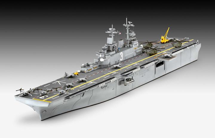 Actual product image Revell Assault Carrier USS WASP CLASS