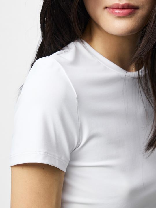 Produktbild Pieces Pclula Ss Tee Jrs Noos (S)