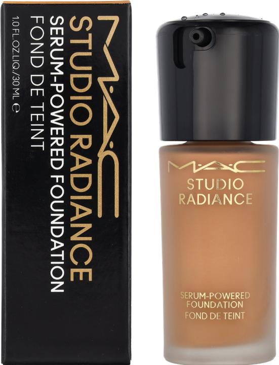 Actual product image MAC Cosmetics M.A.C. Studio Rad Serum Pow Fond de Teint NC35 (NC35)