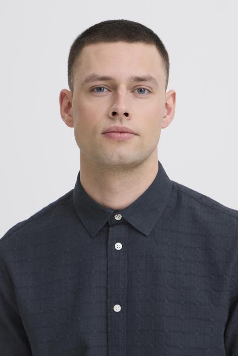 Actual product image Blend Aurel (M)