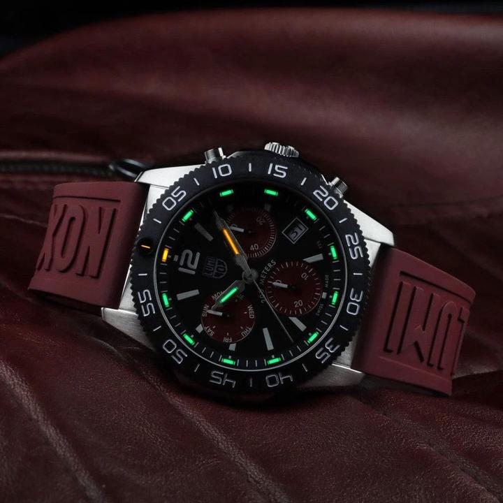 Produktbild Luminox Pacific Diver Chrono 3140 Series (Analoguhr, Chronograph, Swiss Made, 44 mm)