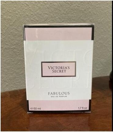Actual product image Victoria's Secret FABULOUS Eau De Parfum Spray for Women 1.7oz 50ml (Eau de parfum, 50 ml)
