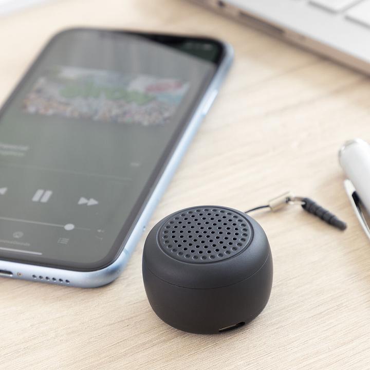 Actual product image InnovaGoods Rechargeable Portable Wireless Mini Speaker Miund