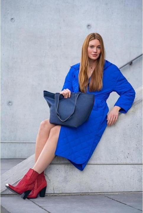 Actual product image reisenthel Bag Shopper M Herringbone Dark Blue