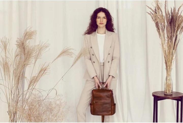 Image du produit Only-Bags.Store Sac à dos en cuir brun cognac pour femme (8 l)