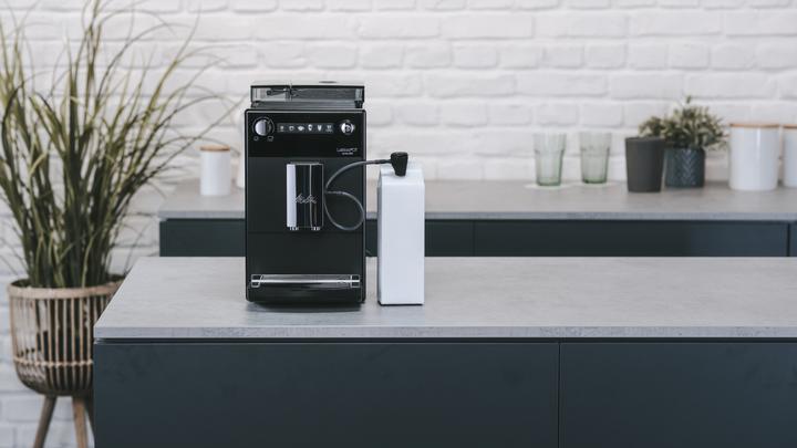 Actual product image Melitta Latticia OT matt/black (EU plug)