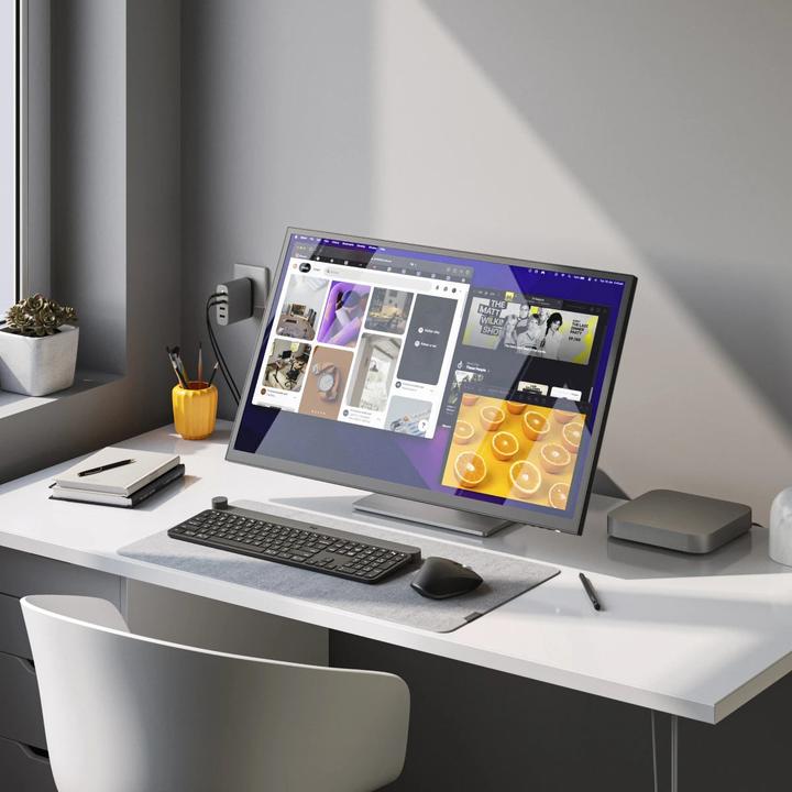 Actual product image Alogic 32C4KPDTF, 81.3 cm (32"), 3840 x 2160 pixels, 4K Ultra HD, 20 ms, Silver (3840 x 2160 Pixels, 32")