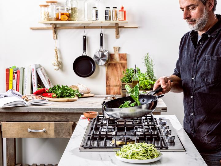 Actual product image KitchenAid Classic Stainless Steel (CC005705-001) (Frying pan, 28 x 10.50 cm)