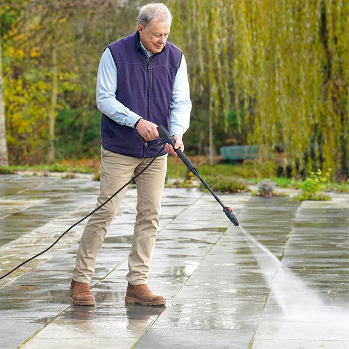 Actual product image Bosch Home & Garden UniversalAquatak 36V-100 cordless high-pressure cleaner + accessories (Rechargeable battery operated)