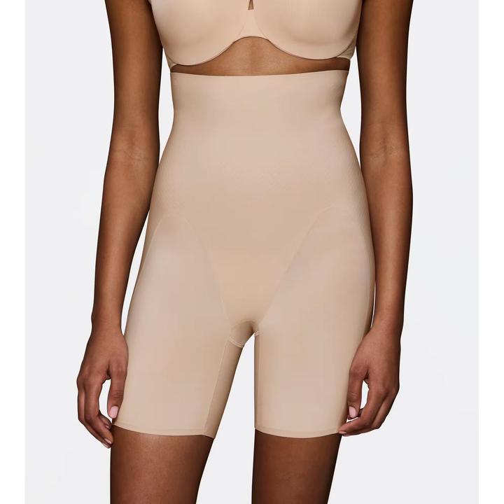 Immagine prodotto Triumph Illusion Curve Shapewear Taillenslip (M, Confezione singola)