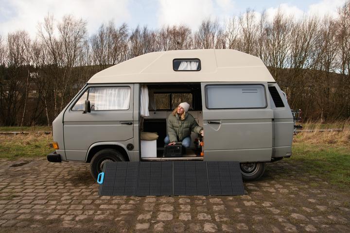 Image du produit Bluetti PV200 (200 W, 7.30 kg)