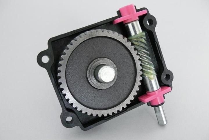 Actual product image 421 Granulate spreader