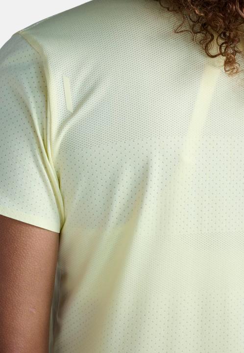 Produktbild 2XU Light Speed Tech Tee (L)