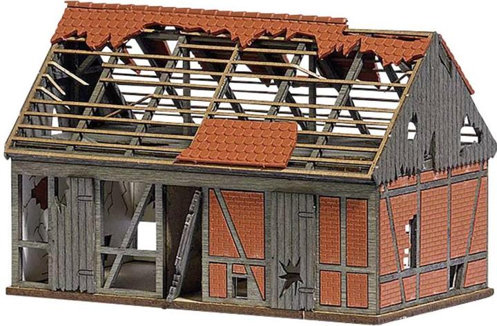 Actual product image Busch H0 Dilapidated stable