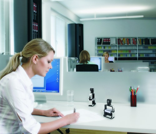 Produktbild Trodat Professional 4.0 Wort und Datumstempel 5117