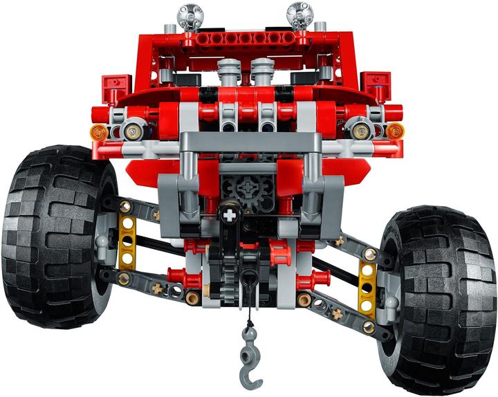 Actual product image LEGO Technic Customized Pick up Truck (42029, LEGO Technic)