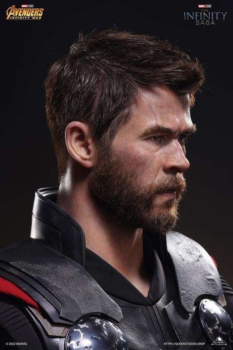 Actual product image Queen Studios Avengers - Infinity War Thor 1/1 Lifesize Büste