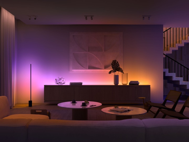 Actual product image Philips Hue Gradient Ambiance Erweiterung (Multicoloured, 100 cm, Indoor)