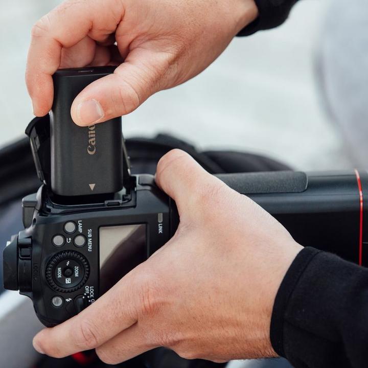 Actual product image Canon Speedlite EL-1 Version 2 (Plug-on flash, Canon)