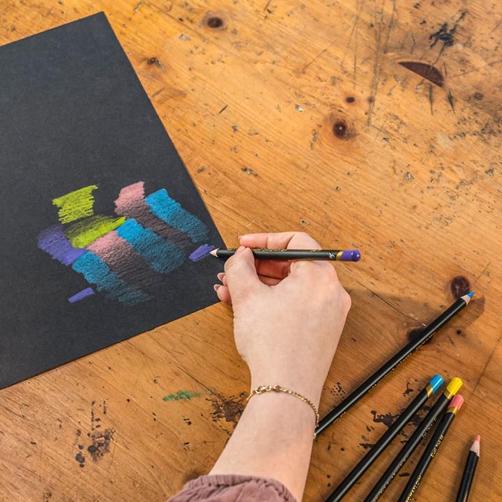 Actual product image Derwent Chromaflow (Multicoloured, 72 x)