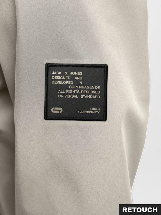 Produktbild Jack & Jones Basic Softshell-Jacke (XL)