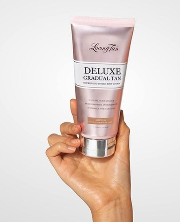 Produktbild Loving Tan Deluxe Gradual Tan Medium (Selbstbräunungscreme)