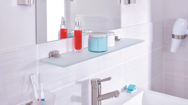 Actual product image tesa Esteetic