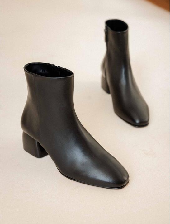 Actual product image Bobbies Janis (37)