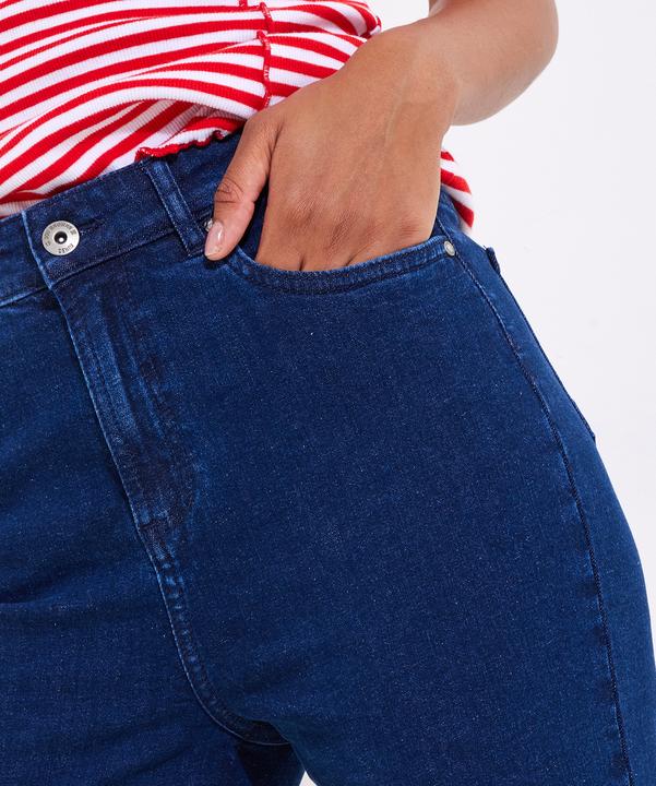 Actual product image Joe Browns Dark Wash Capri Pants (Frequency band 38 (2600 MHz))