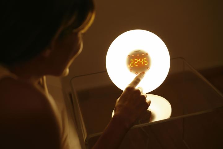 Actual product image Philips Wake-up Light HF3506/05