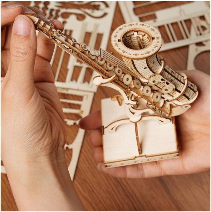 Actual product image Robotime Rolife 3D wooden puzzle saxophone 136 pieces (136 pieces)