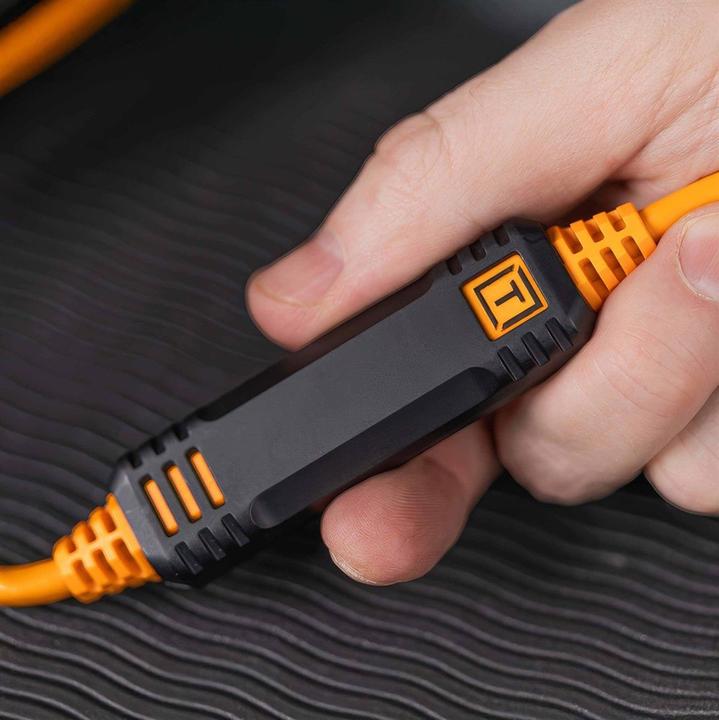 Actual product image Tether Tools TetherPro Optima USB-C gerade zu rechtwinklig, 4.6 m, Schwarz (4.60 m, USB 3.2 Gen 2)