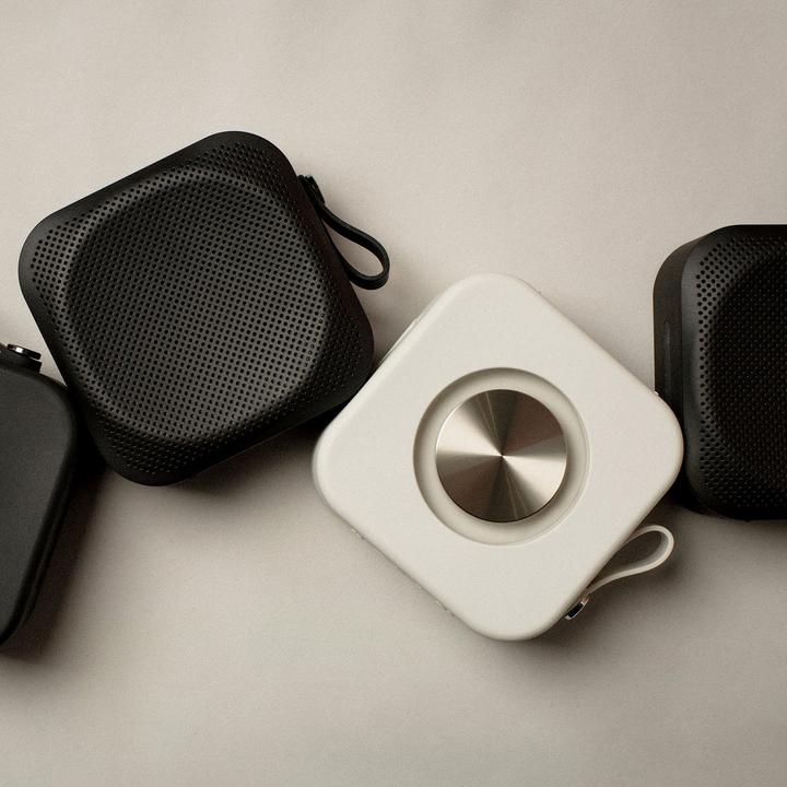 Actual product image Sudio Speaker F2 Wireless 20W MIC IPX7 (15 h, Rechargeable battery operated)