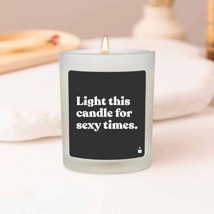 Immagine prodotto Chatty Candles Candela profumata Flowery Accendi questa candela per momenti sexy.