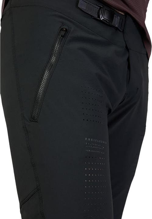 Actual product image Fox Pant 24 Flexair Blk (30, M)