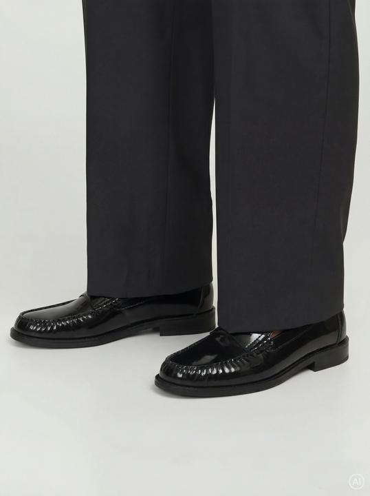 Image du produit Jack & Jones Jfwpennybar Leather Loafer Sn (42)