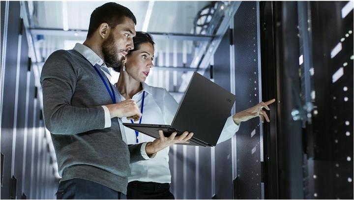 Produktbild Acer TravelMate P4 (14", 512 GB, 16 GB, DE, AMD Ryzen 5 8540U)