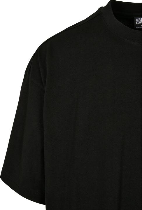 Actual product image Urban Classics Huge Tee - 16930 (XS)