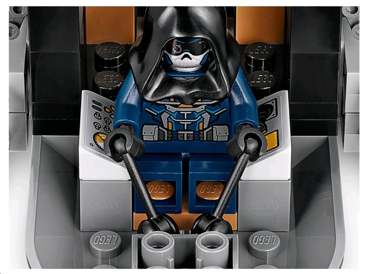 Actual product image LEGO Black Widows Helicopter Chase (76162, LEGO Marvel)