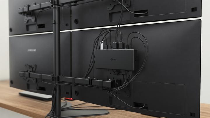 Actual product image i-tec USB-C Quattro Display Docking Station with Power Delivery 85 W - Wired - USB