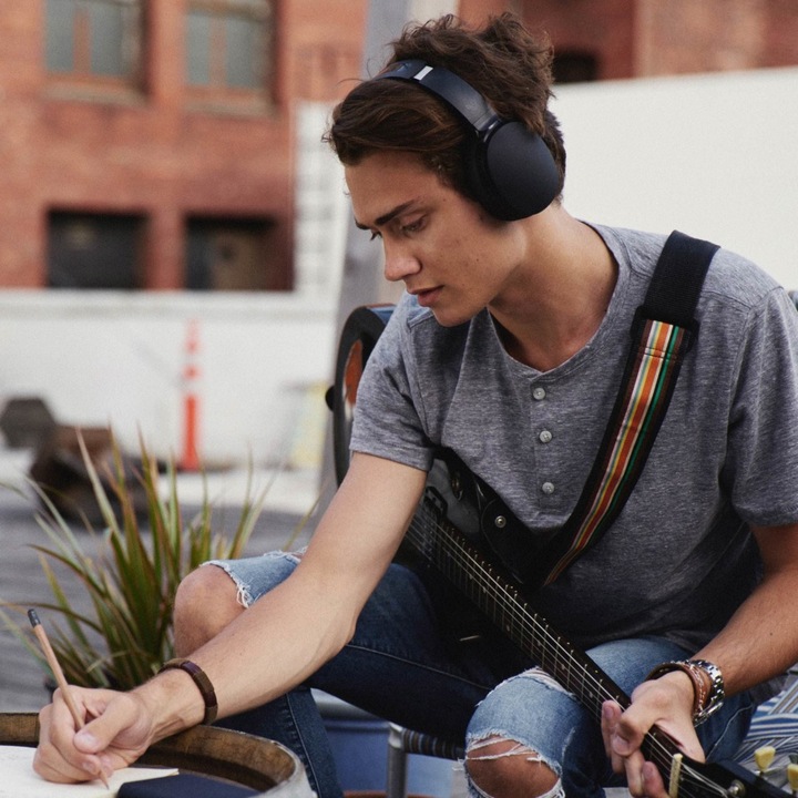 Produktbild Skullcandy Hesh 3 (22 h, Kabellos, Kabelgebunden)